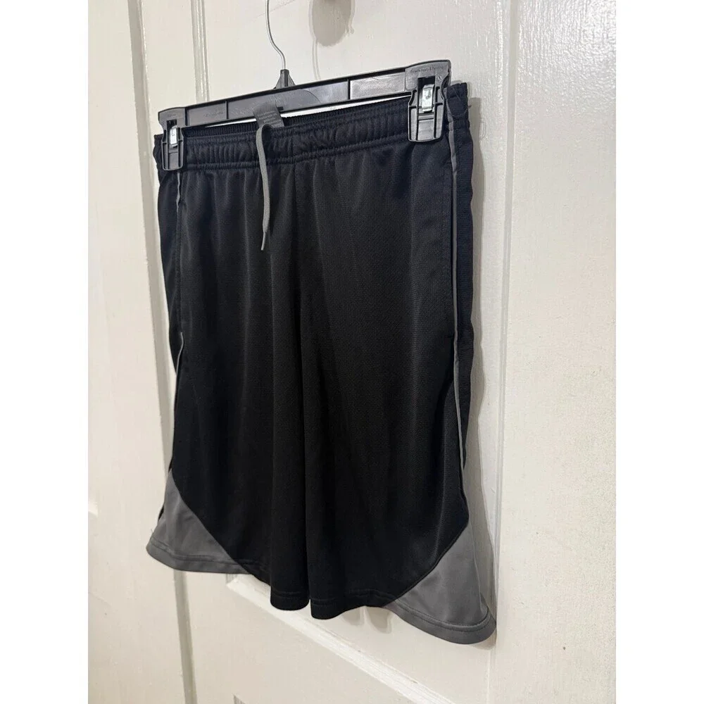 Champion boy’s size large basketball shorts